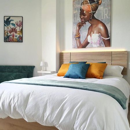 Apartamento Tropical Con Piscina Cerca De La Playa Torremolinos Buitenkant foto
