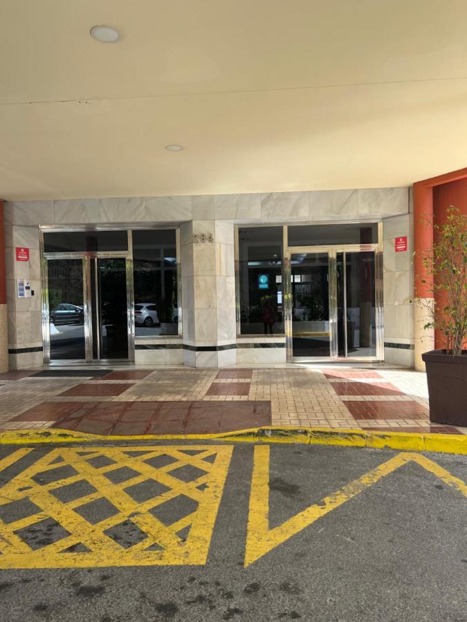 Apartamento Tropical Con Piscina Cerca De La Playa Torremolinos Buitenkant foto