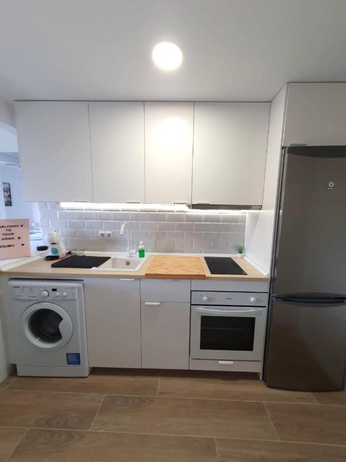 Apartamento Tropical Con Piscina Cerca De La Playa Torremolinos Buitenkant foto